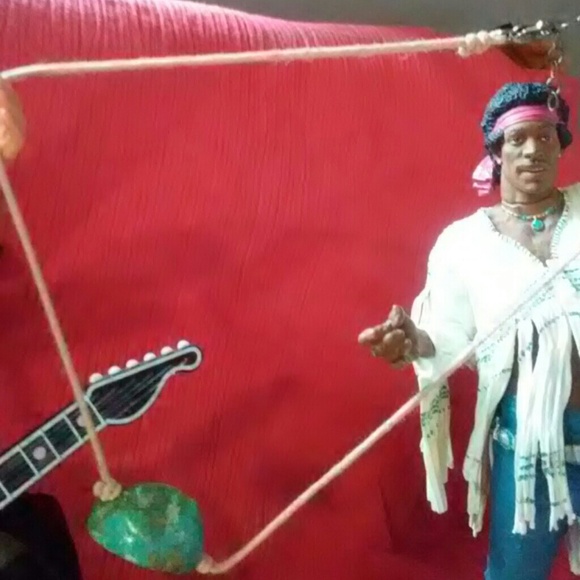 Bundle of 3 necklaces 1 turquoise, 1silver ball & - Picture 3 of 6